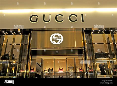 is gucci from france|Gucci boutique en ligne.